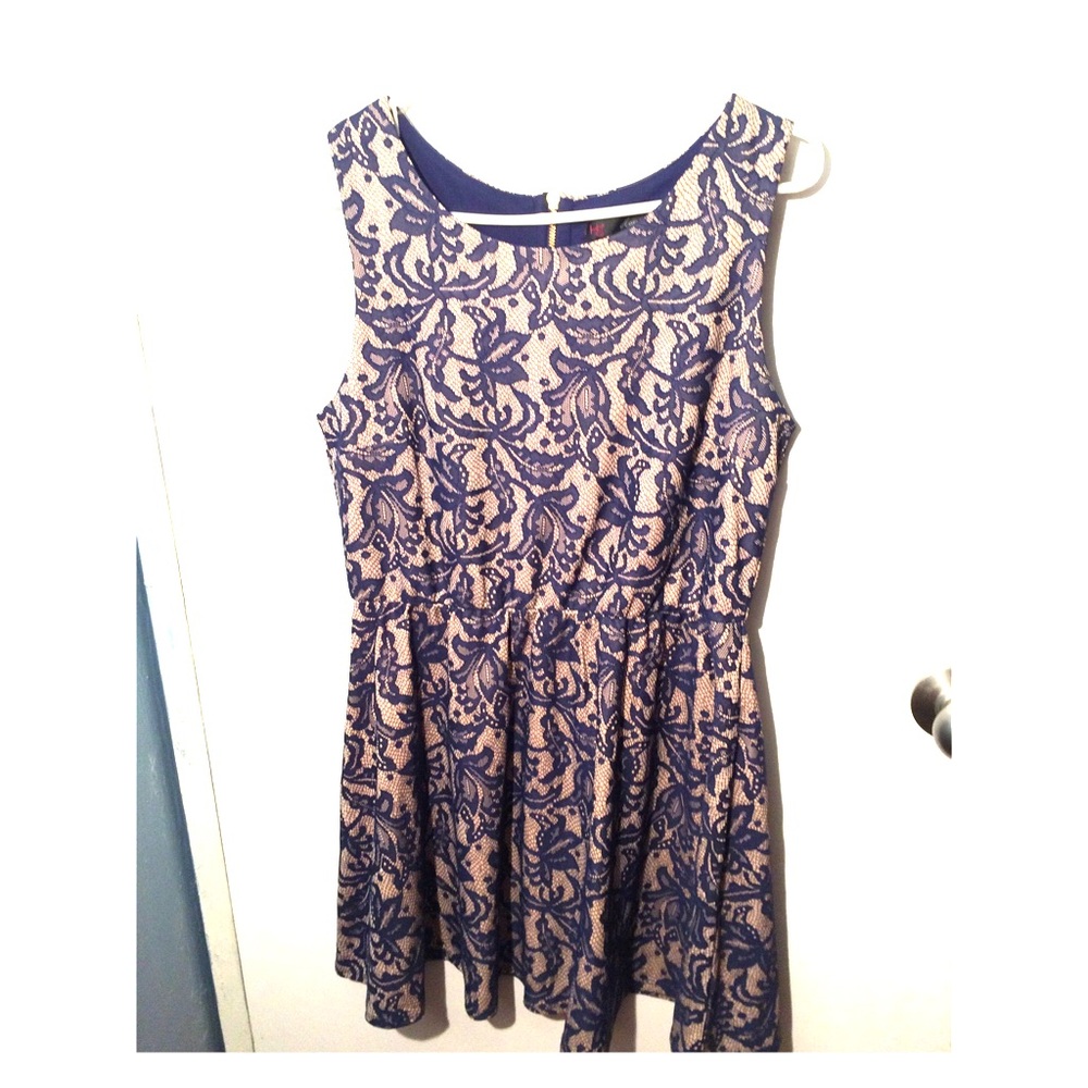 Sleeveless babydoll dress